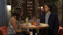 Paige Smith, David Tanaka in Neighbours Episode 7484