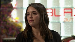 Paige Novak in Neighbours Episode 