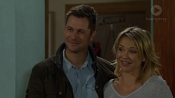 Mark Brennan, Steph Scully in Neighbours Episode 7486