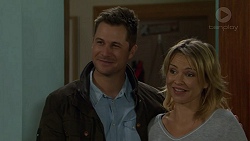 Mark Brennan, Steph Scully in Neighbours Episode 