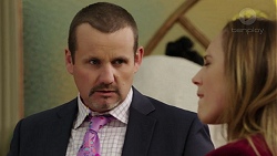 Toadie Rebecchi, Sonya Rebecchi in Neighbours Episode 