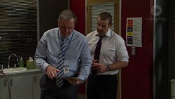 Karl Kennedy, Toadie Rebecchi in Neighbours Episode 