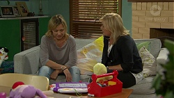 Steph Scully, Lauren Turner in Neighbours Episode 