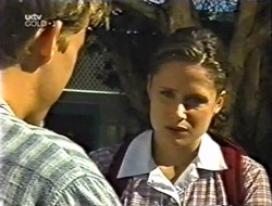 Billy Kennedy, Caitlin Atkins in Neighbours Episode 3002