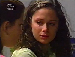 Anne Wilkinson, Caitlin Atkins in Neighbours Episode 3006