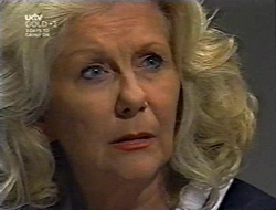 Madge Bishop in Neighbours Episode 3006