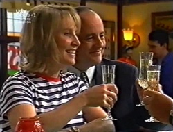 Ruth Wilkinson, Philip Martin in Neighbours Episode 