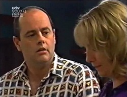 Philip Martin, Ruth Wilkinson in Neighbours Episode 