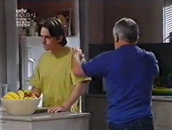 Darren Stark, Lou Carpenter in Neighbours Episode 3009
