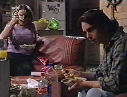 Libby Kennedy, Darren Stark in Neighbours Episode 