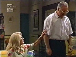 Madge Bishop, Harold Bishop in Neighbours Episode 