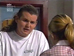 Toadie Rebecchi, Amy Greenwood in Neighbours Episode 