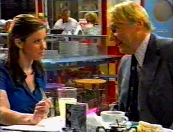 Anne Wilkinson, Harold Bishop, Madge Bishop, Fred Parkes in Neighbours Episode 