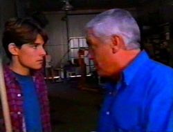 Paul McClain, Lou Carpenter in Neighbours Episode 