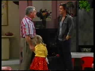 Lou Carpenter, Louise Carpenter (Lolly), Drew Kirk in Neighbours Episode 3141