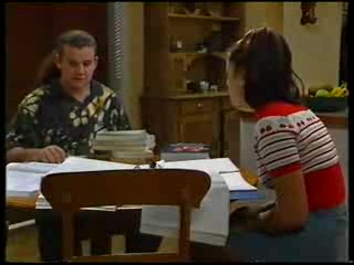 Toadie Rebecchi, Sarah Beaumont in Neighbours Episode 