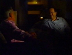 Lou Carpenter, Philip Martin in Neighbours Episode 