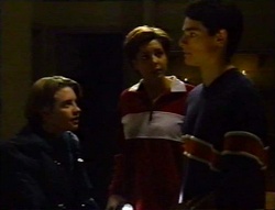 Tad Reeves, Hannah Martin, Paul McClain in Neighbours Episode 