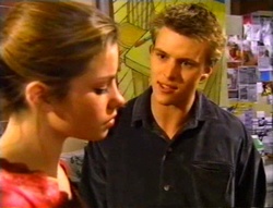 Anne Wilkinson, Billy Kennedy in Neighbours Episode 3420