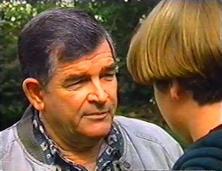 Barry Reeves, Tad Reeves in Neighbours Episode 3442
