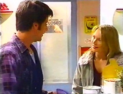 Drew Kirk, Steph Scully in Neighbours Episode 