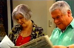 Madge Bishop, Lou Carpenter in Neighbours Episode 
