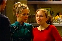 Steph Scully, Libby Kennedy in Neighbours Episode 3613