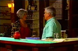 Madge Bishop, Lou Carpenter in Neighbours Episode 