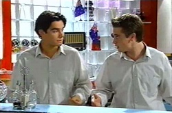 Paul McClain, Tad Reeves in Neighbours Episode 