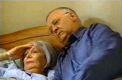 Madge Bishop, Harold Bishop in Neighbours Episode 3739