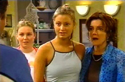 Michelle Scully, Felicity Scully, Lyn Scully in Neighbours Episode 3743