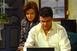 Lyn Scully, Joe Scully in Neighbours Episode 3746