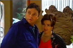 Joe Scully, Lyn Scully in Neighbours Episode 