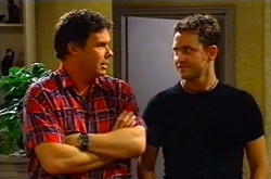 Joe Scully, Larry Woodhouse (Woody) in Neighbours Episode 3748