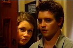 Jess Fielding, Tad Reeves in Neighbours Episode 