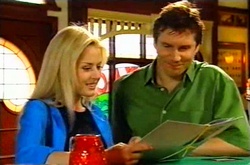 Dee Bliss, Darcy Tyler in Neighbours Episode 3752