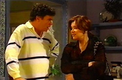 Joe Scully, Lyn Scully in Neighbours Episode 