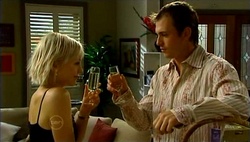 Sindi Watts, Stuart Parker in Neighbours Episode 