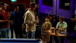 Stuart Parker, Sindi Watts in Neighbours Episode 