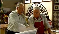 Harold Bishop, Lou Carpenter in Neighbours Episode 