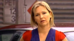 Steph Scully in Neighbours Episode 