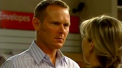 Max Hoyland, Steph Scully in Neighbours Episode 