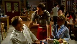 Max Hoyland, David Bishop, Izzy Hoyland in Neighbours Episode 4747