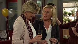 Kathy Carpenter, Lauren Turner in Neighbours Episode 7491