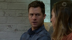 Mark Brennan, Sonya Rebecchi in Neighbours Episode 7493