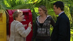 Emily Newman in Neighbours Episode 
