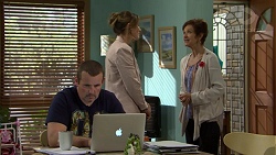 Toadie Rebecchi, Sonya Rebecchi, Susan Kennedy in Neighbours Episode 7495