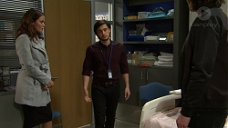 Elly Conway, David Tanaka, Leo Tanaka in Neighbours Episode 