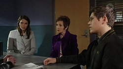 Elly Conway, Susan Kennedy, Angus Beaumont-Hannay in Neighbours Episode 7508