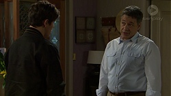 Angus Beaumont-Hannay, Peter Hannay in Neighbours Episode 7508